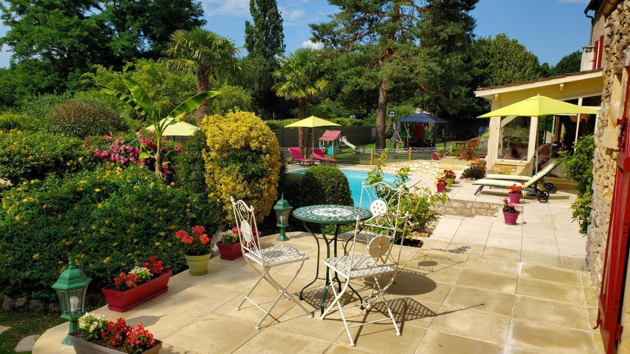 Domaine De La Dame Blanche Hotel Siorac-en-Périgord Exterior photo